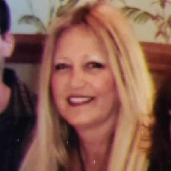 Meet your Posher, Valerie - Picture 1 of 1